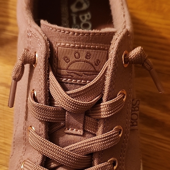 Skechers Women's Size 8.5 Pink Casual Sneakers - Picture 2 of 4